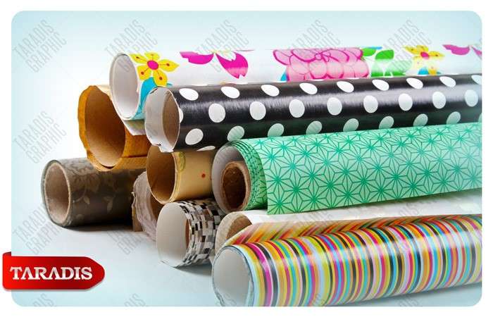 طراحی و چاپ انواع کاغذ کادو در جنس‌ها و سایزهای مختلف
